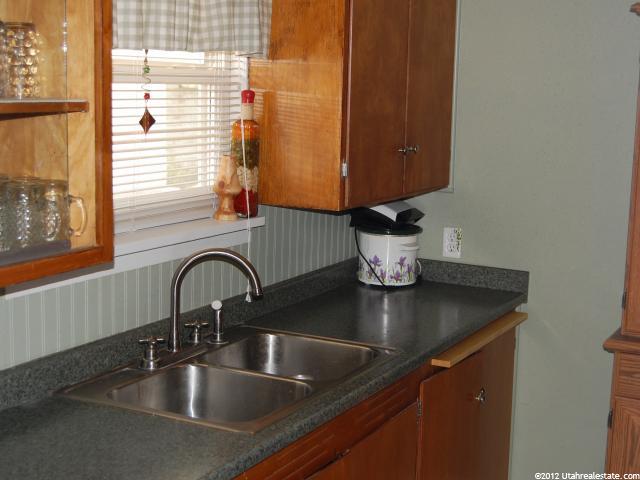 433 E Center St, Logan, UT 84321 — photo 7