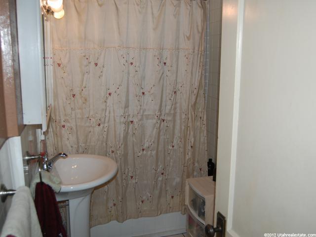 433 E Center St, Logan, UT 84321 — photo 8