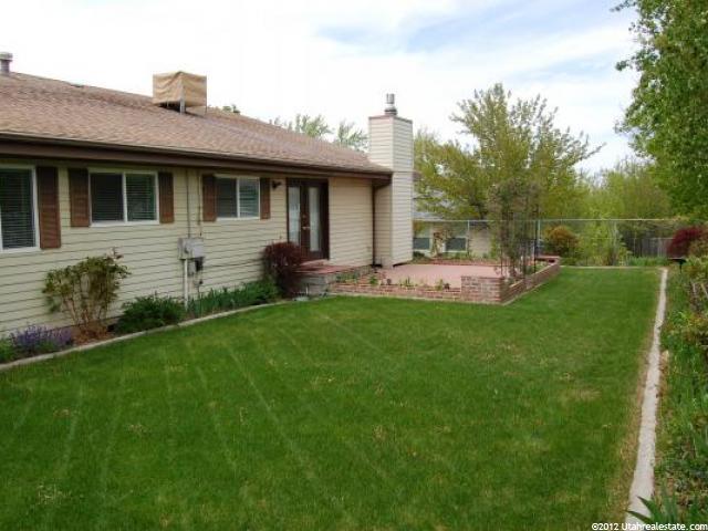 8685 S 1700 E, Sandy, UT 84093 — photo 10