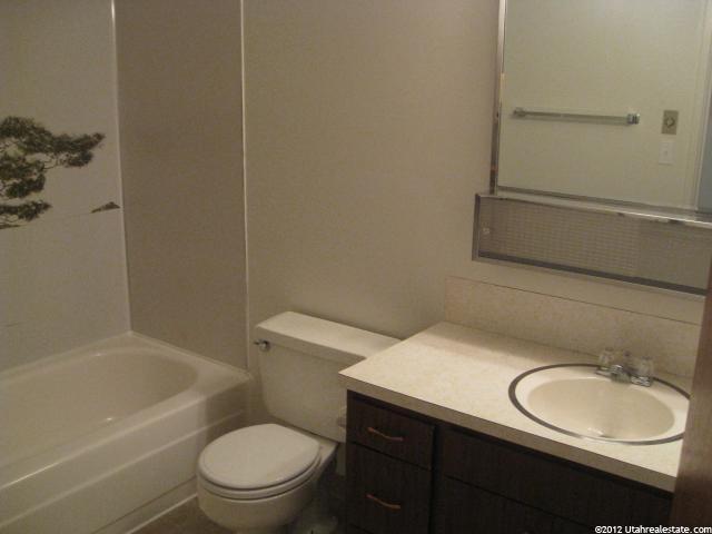 1565 E 775 S #16, Ogden, UT 84404 — photo 11