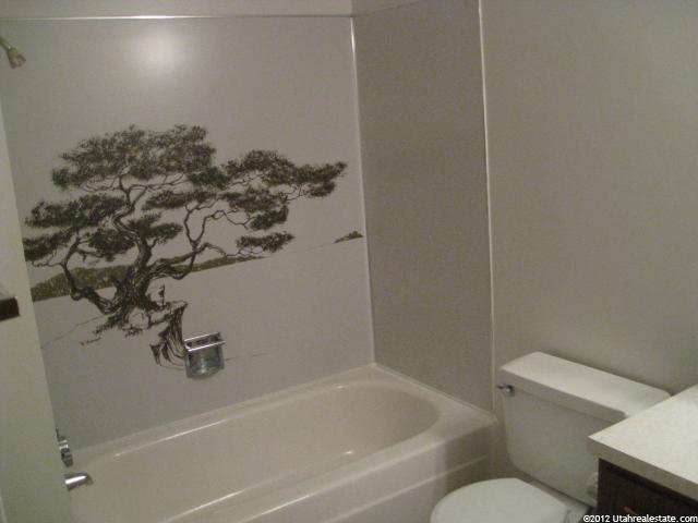 1565 E 775 S #16, Ogden, UT 84404 — photo 10