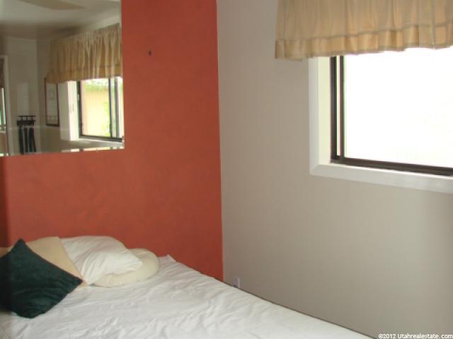 4264 S Monroe E, South Ogden, UT 84403 — photo 9