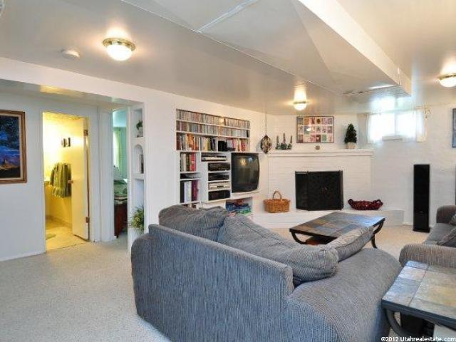 2553 S Buchanan Ave E, Ogden, UT 84401 — photo 9