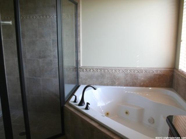 3207 W St Andrews Dr, Syracuse, UT 84075 — photo 9