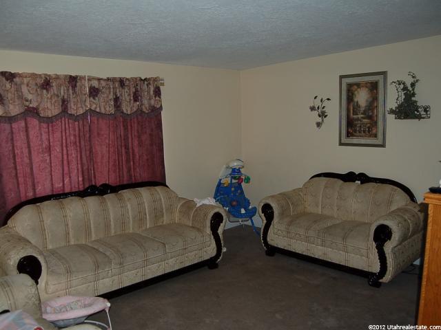 2392 N 890 W, Clinton, UT 84015 — photo 2