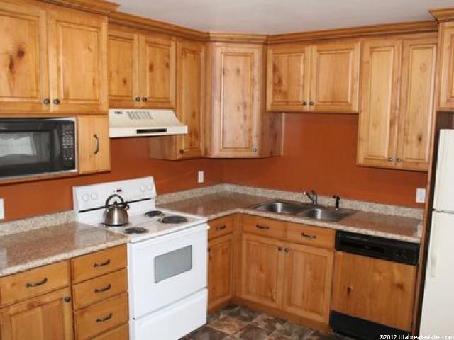 513 N 400 E, Bountiful, UT 84010 — photo 2