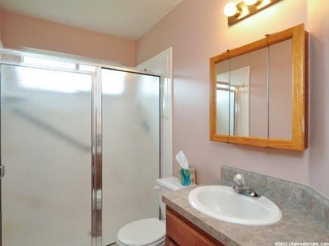 535 E 2225 N, North Ogden, UT 84414 — photo 11