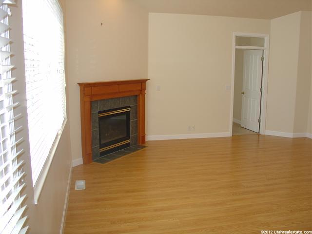 568 E Land Rush S, Midvale, UT 84047 — photo 4