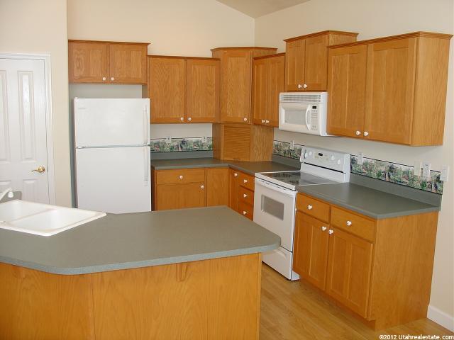 568 E Land Rush S, Midvale, UT 84047 — photo 6