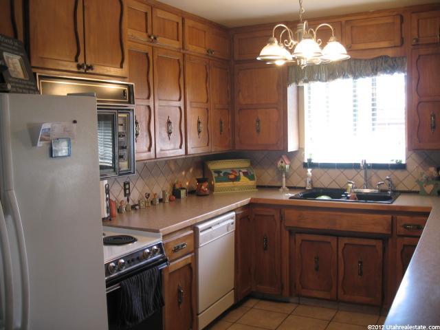 25 S 100 E, Nephi, UT 84648 — photo 8