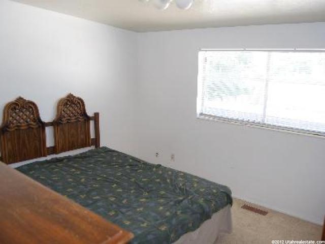 1088 S Nayon #D, Layton, UT 84040 — photo 5