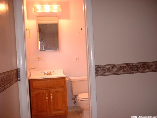 5736 S 2550 W, Roy, UT 84067 — photo 6