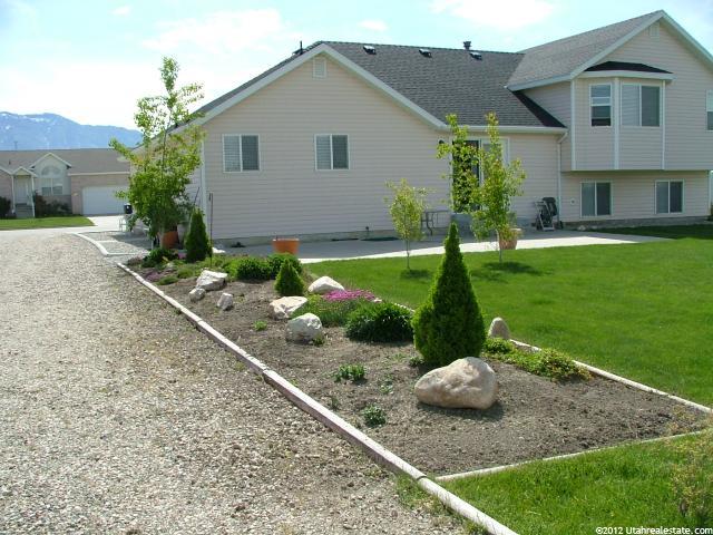 3963 N 2800 W, Farr West, UT 84404 — photo 8
