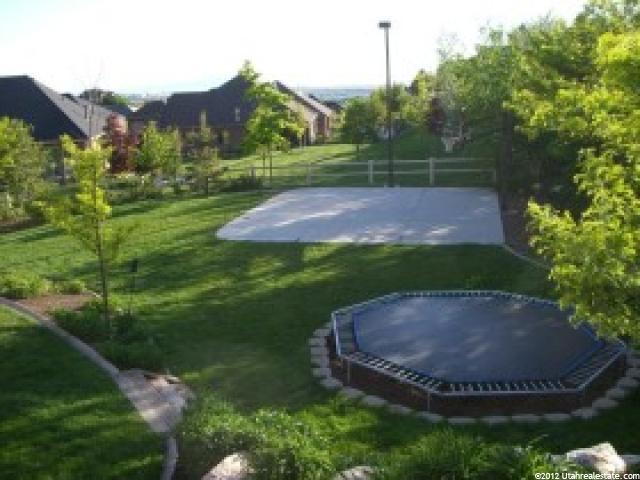 5433 Skyline Dr, Ogden, UT 84403 — photo 9