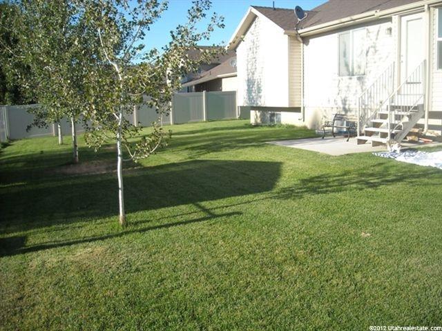 943 N 780 W, Clinton, UT 84015 — photo 3