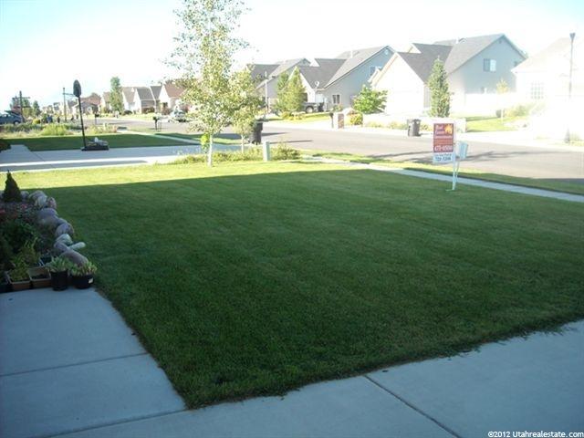 943 N 780 W, Clinton, UT 84015 — photo 7