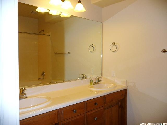 1040 N 130 W #104, Logan, UT 84341 — photo 8