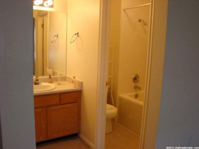 2833 W 2300 N, Clinton, UT 84015 — photo 3