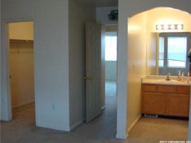 2833 W 2300 N, Clinton, UT 84015 — photo 6