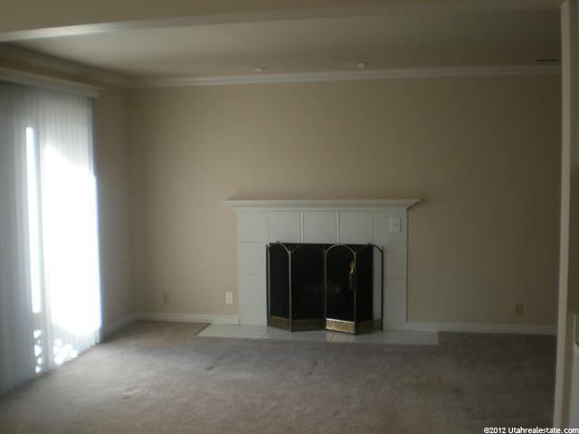 875 E Arrowhead Ln #15, Murray, UT 84107 — photo 2
