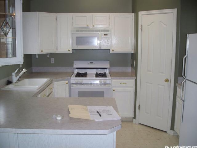 342 Meadowbrook Dr, Ogden, UT 84404 — photo 3