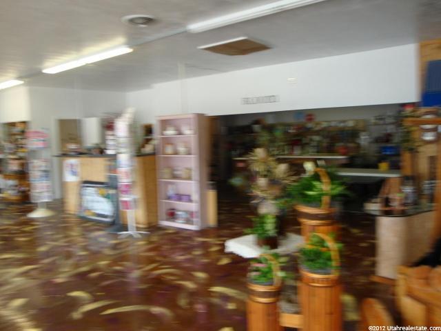 245 N Main St, Clearfield, UT 84015 — photo 2