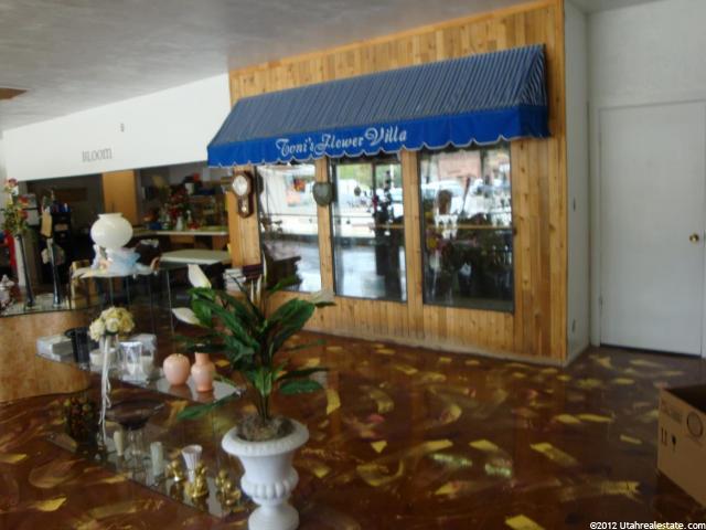 245 N Main St, Clearfield, UT 84015 — photo 3