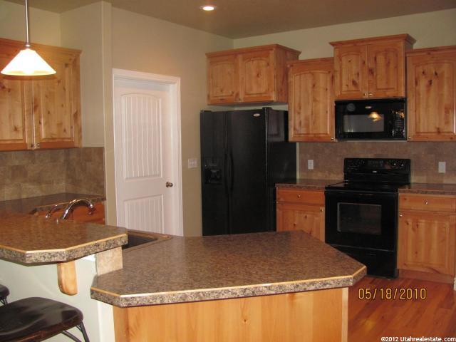 146 E 570 N, Smithfield, UT 84335 — photo 4