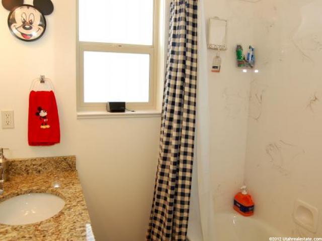 111 S Pingree Ave, Ogden, UT 84404 — photo 11