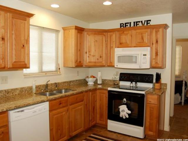111 S Pingree Ave, Ogden, UT 84404 — photo 3
