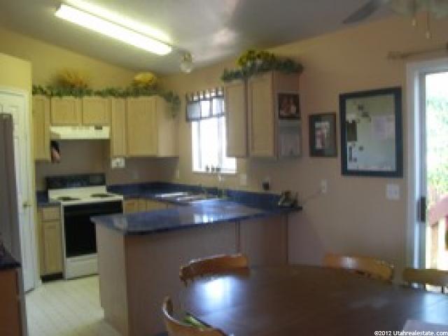 2823 W 4200 S, Roy, UT 84067 — photo 3