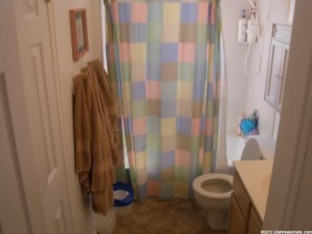 2823 W 4200 S, Roy, UT 84067 — photo 6