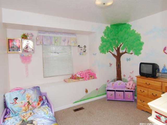 680 W 550 N, Clearfield, UT 84015 — photo 11
