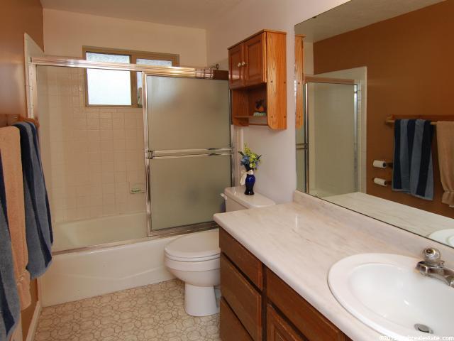 680 W 550 N, Clearfield, UT 84015 — photo 9
