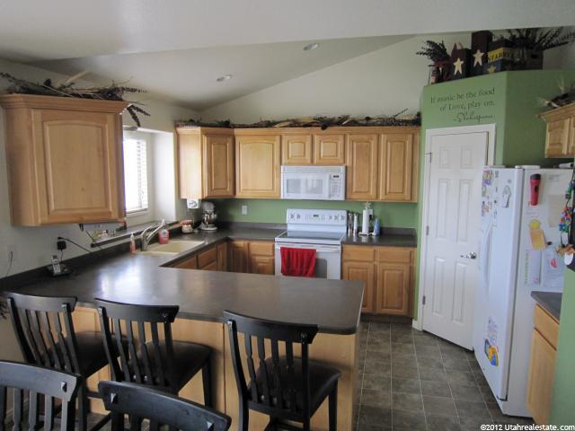 1963 S 350 St E, Clearfield, UT 84015 — photo 2