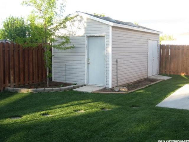 222 W 2050 S, Clearfield, UT 84015 — photo 11
