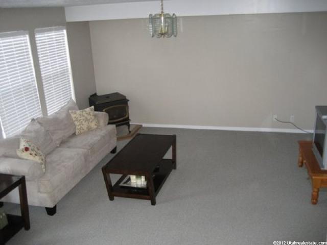 222 W 2050 S, Clearfield, UT 84015 — photo 4