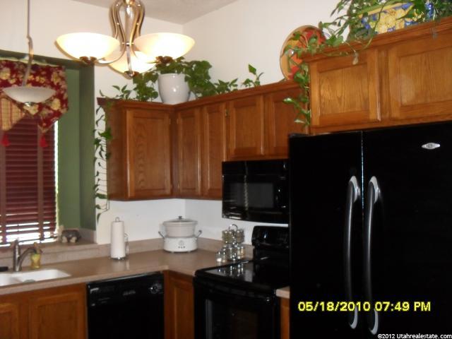 5010 S 2925 W, Roy, UT 84067 — photo 4