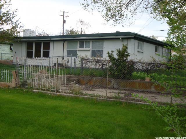 752 E 36th St, Ogden, UT 84403 — photo 2