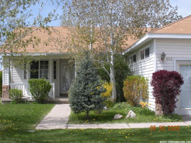 442 S Larkin Ln, Kaysville, UT 84037 — photo 5