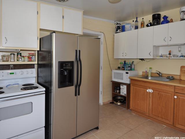 758 E Delphinium Way, Sandy, UT 84094 — photo 7