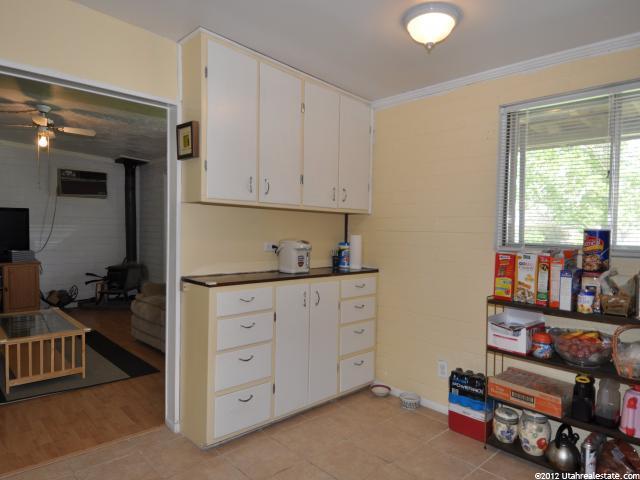 758 E Delphinium Way, Sandy, UT 84094 — photo 8