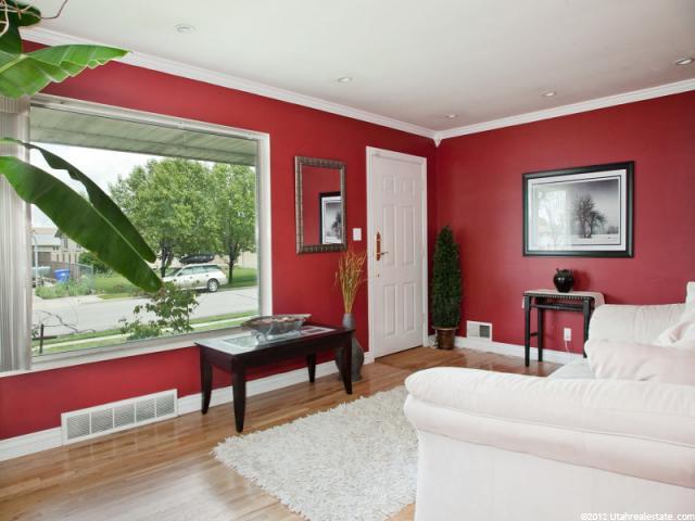 160 E 6740 S, Midvale, UT 84047 — photo 2