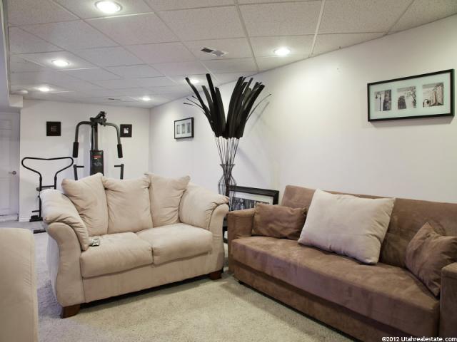 160 E 6740 S, Midvale, UT 84047 — photo 5