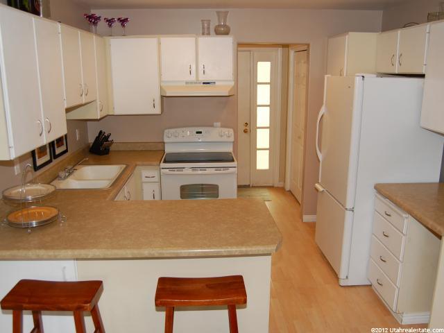 1087 E 8320 S, Sandy, UT 84094 — photo 2