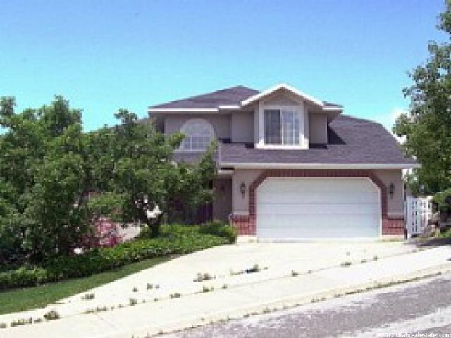 135 E Carrington Ln N, Centerville, UT 84014 — photo 11