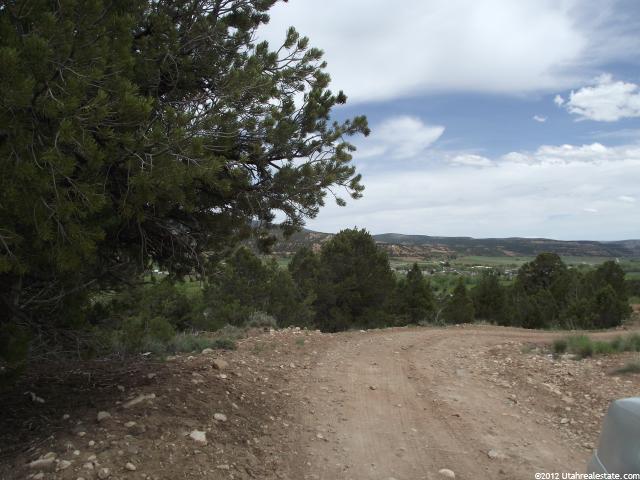 Tabiona, UT 84072 — photo 2