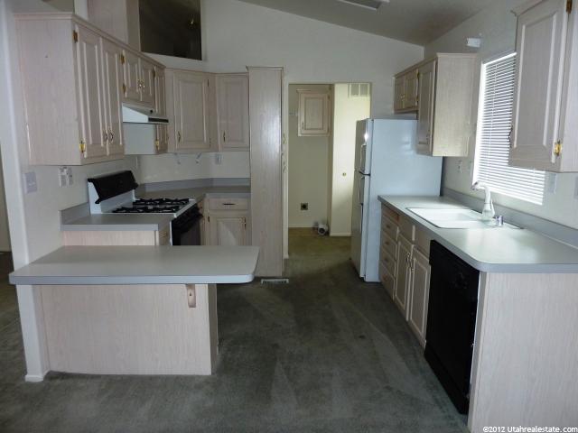 4396 S Panamerican E, Murray, UT 84107 — photo 6