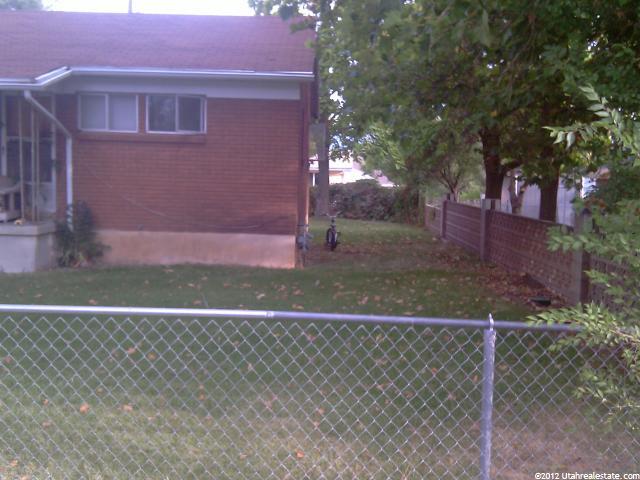 320 W 4950 S, Washington Terrace, UT 84405 — photo 2