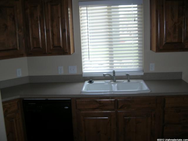 1293 W 1580 N, Clinton, UT 84015 — photo 3